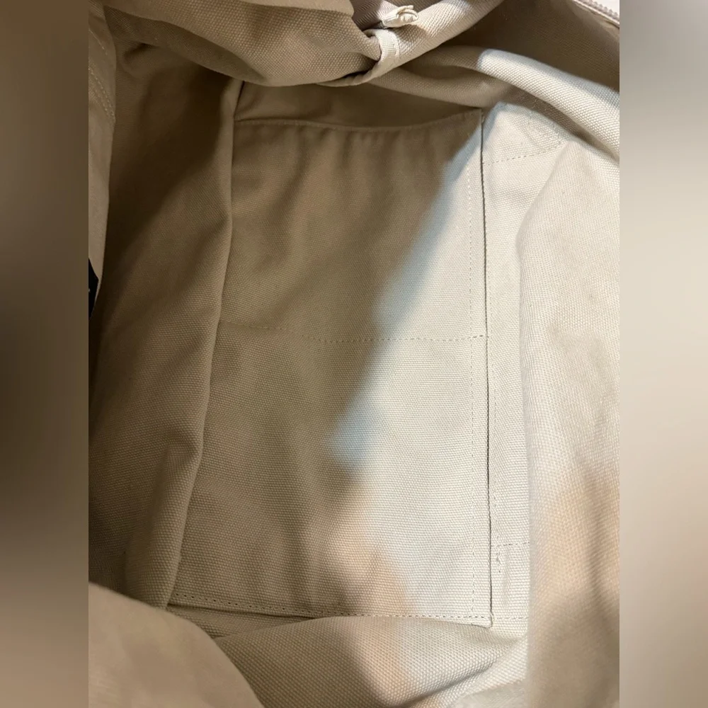 Lo & Sons NWOT Catalina Deluxe Canvas Duffel Tote Bag with Shoe Compartment - Picture 11 of 11